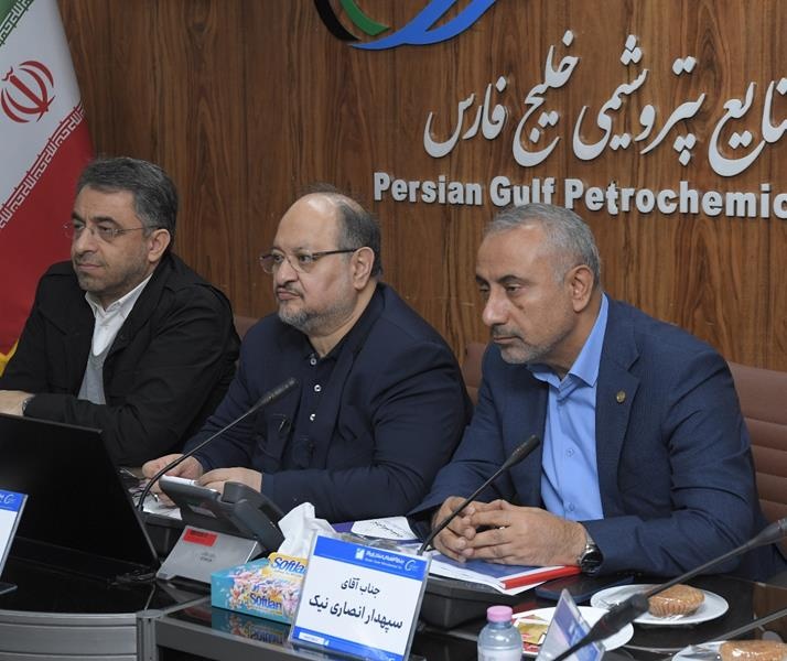کار در شرایط تحریم سخت است، اما راهکار دارد/ پتروشیمی بندر امام باید به سطح جهانی بازگردد